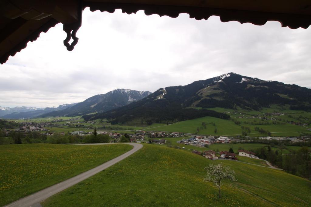 Bauernhof Hundbichl Villa Brixen im Thale Rum bild